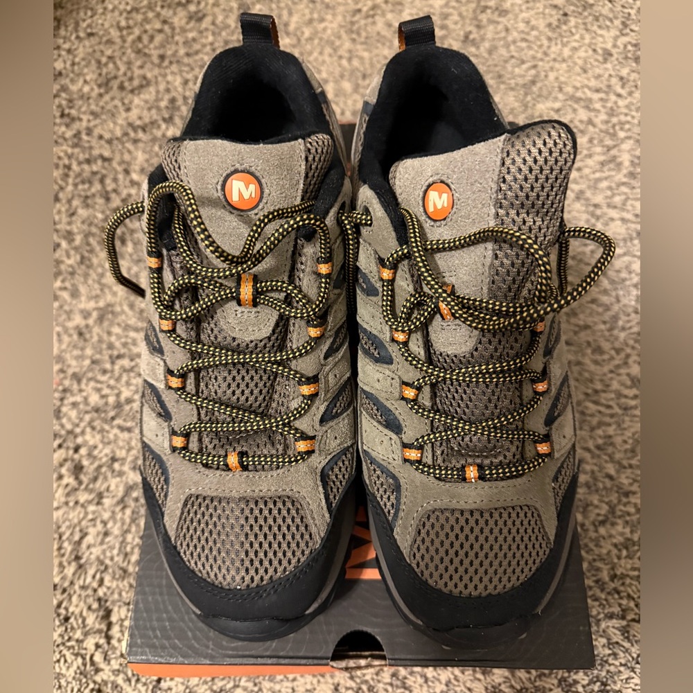 MERRELL MOAB 2 VENT MEN'S Size 9